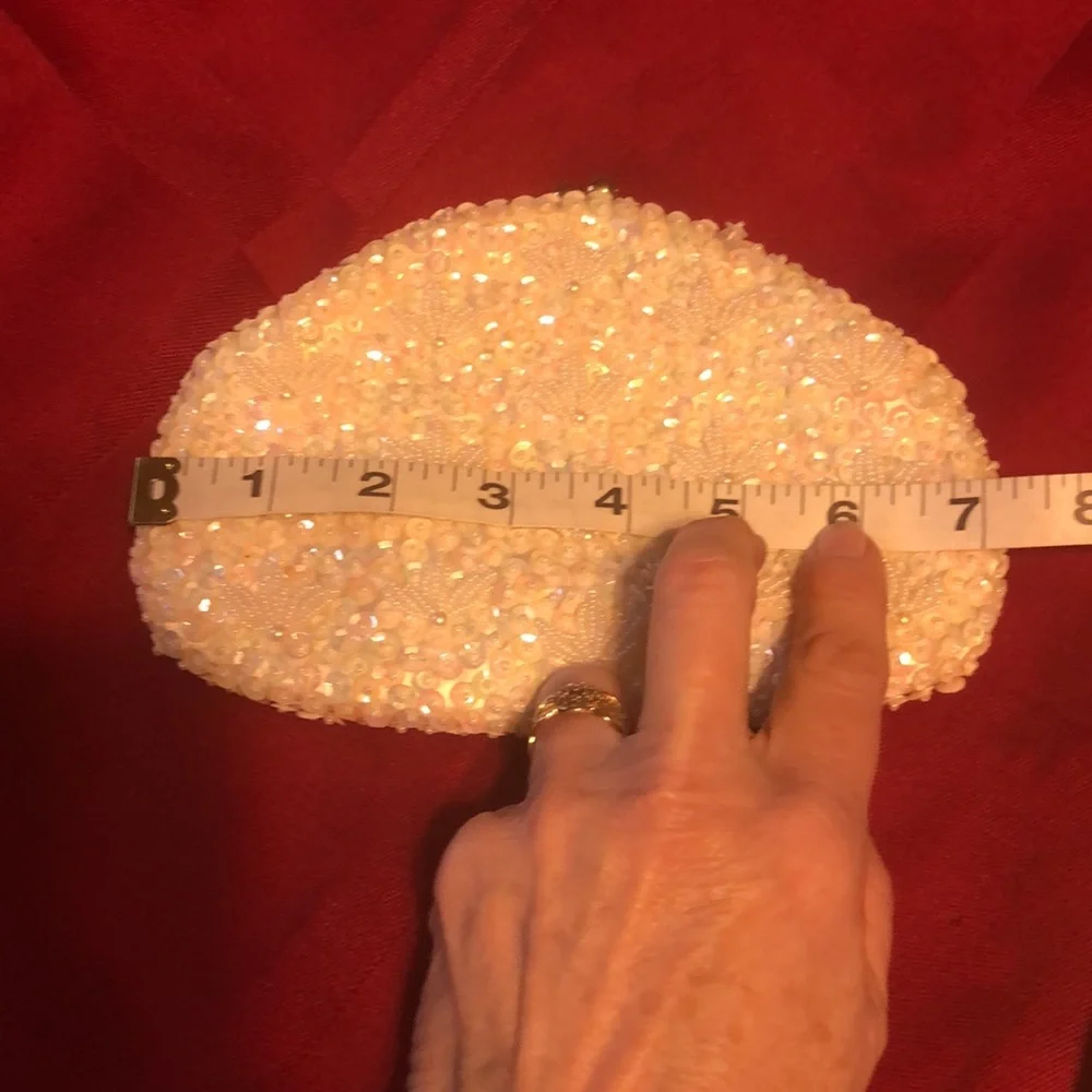 PreOwned-Vintage “Goldco” Satin with sequins & small white pearl beads-so shiny - Picture 6 of 8